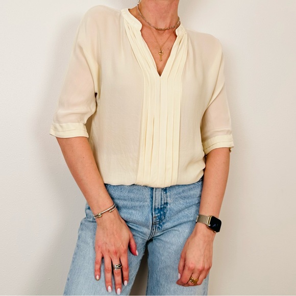 Joie 100% Silk Ivory 3/4 Sleeve Blouse - Picture 3 of 8